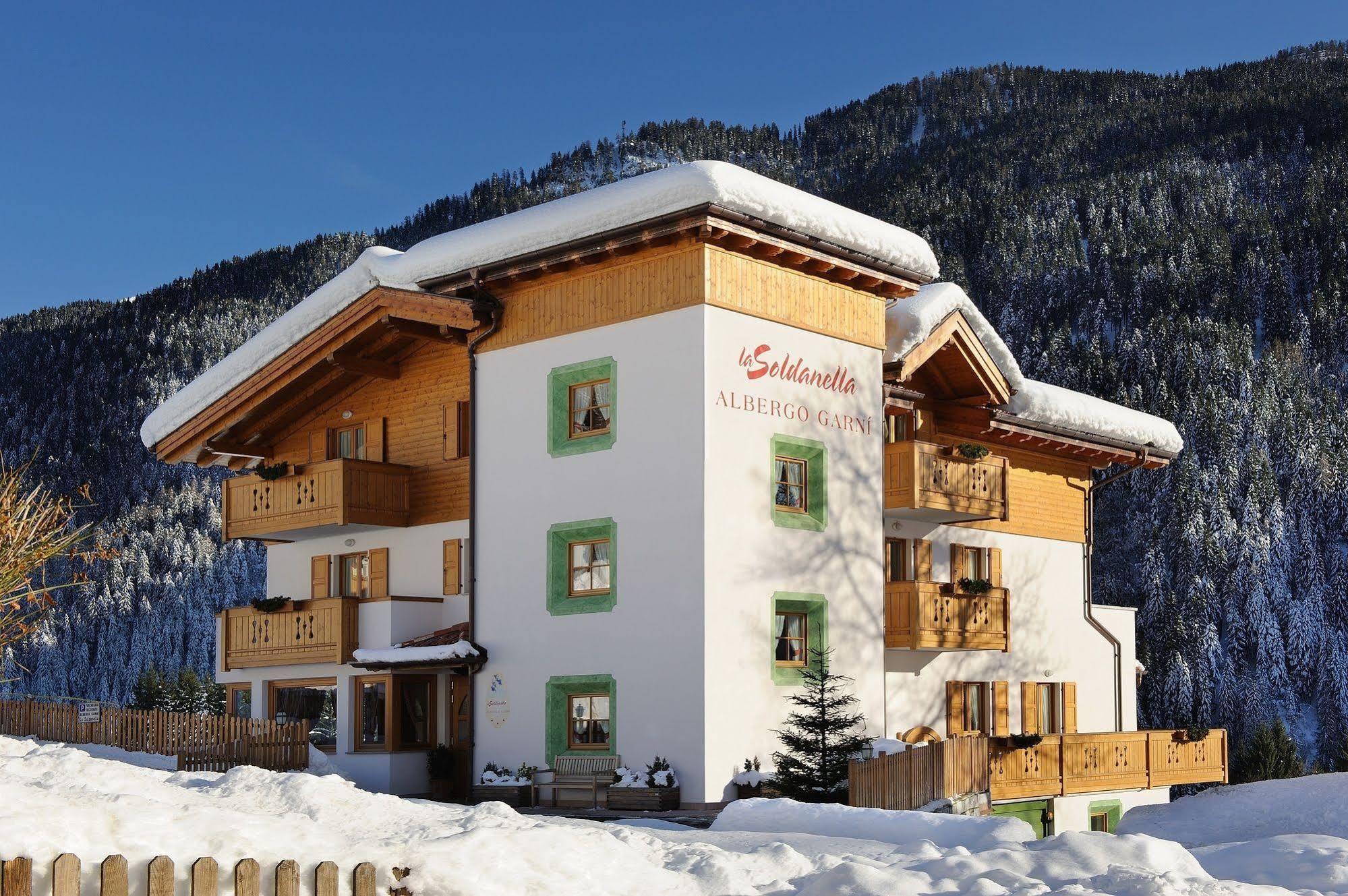 Hotel Garni La Soldanella Madonna di Campiglio Luaran gambar
