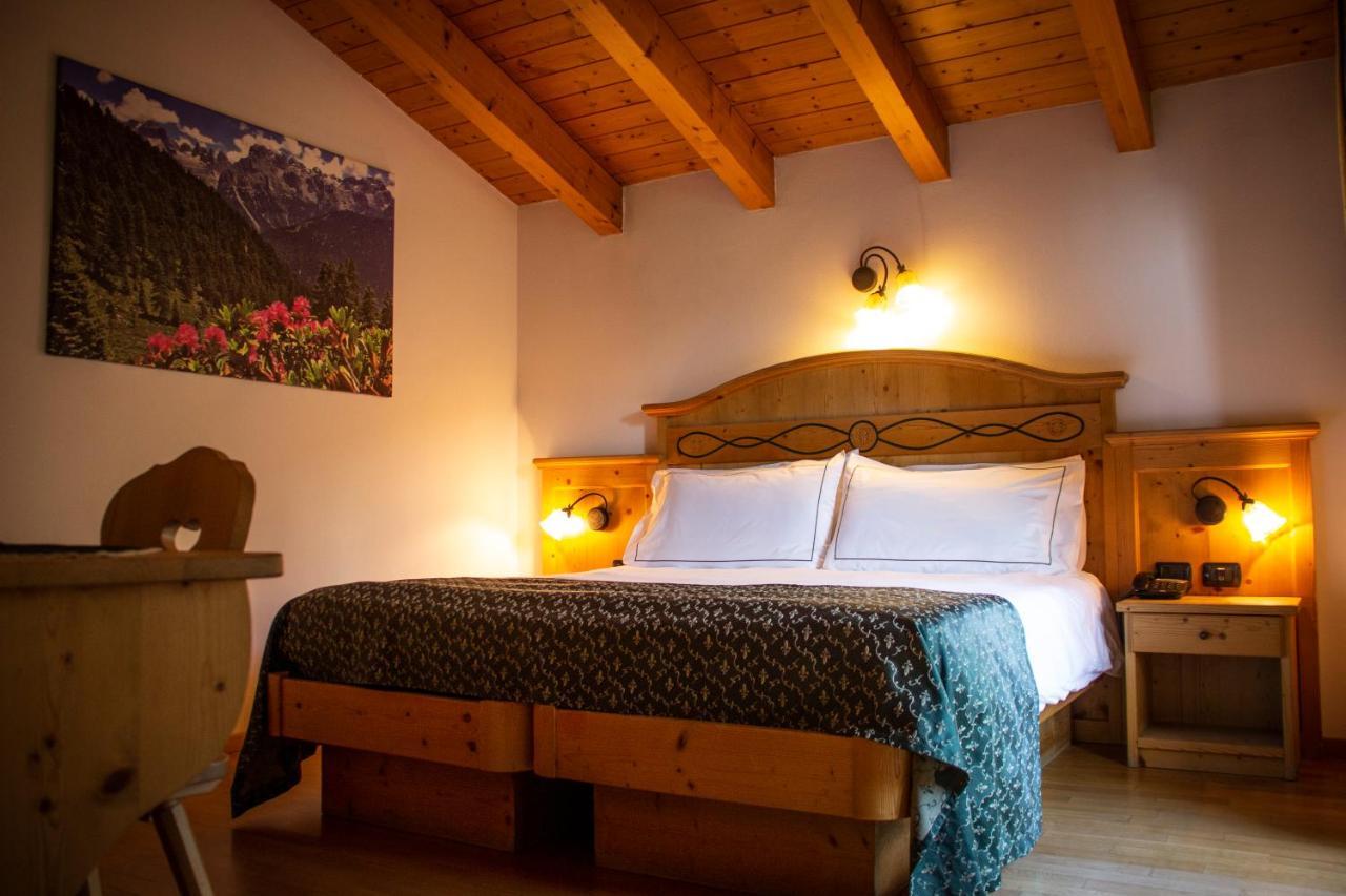 Hotel Garni La Soldanella Madonna di Campiglio Luaran gambar